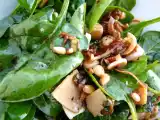 Recette Pousses d'épinards, olives, pignons de pin, croûtons