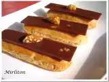 Recette Mini-éclair au crémeux de caramel et fleur de sel et son croustillant de cacahuète,