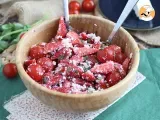 Salade de fraises, tomates, feta et basilic