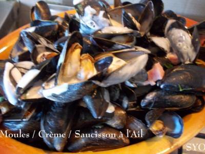 Moules sautées à l ail et basilic Recette Ptitchef