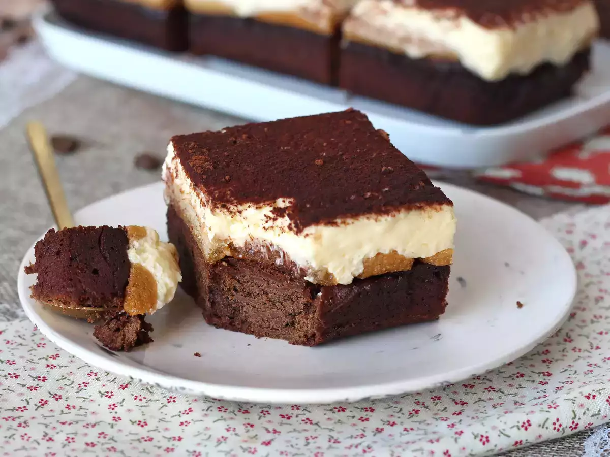 Amoureux de brownie et de tiramisu, on a le gâteau parfait pour vous : Le browniemisu! - photo 3