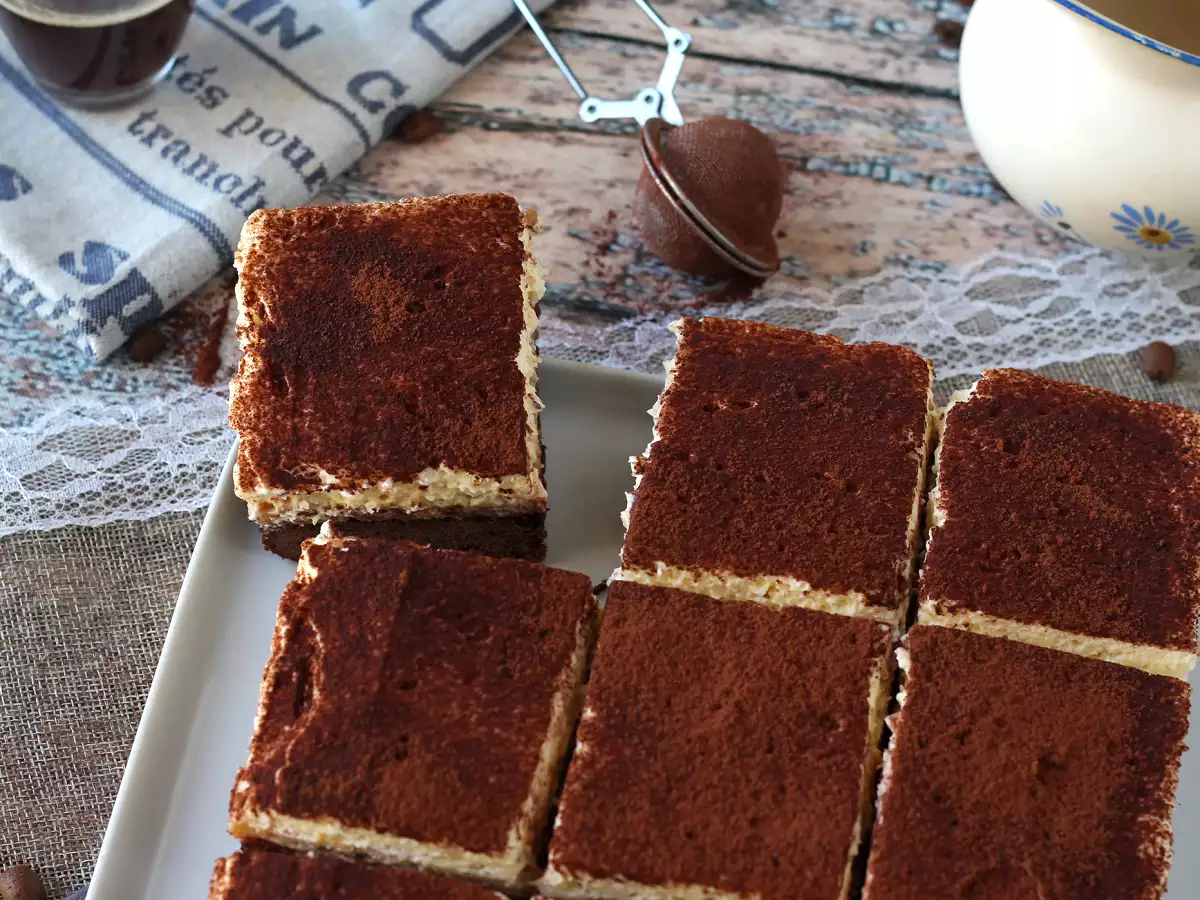 Amoureux de brownie et de tiramisu, on a le gâteau parfait pour vous : Le browniemisu! - photo 8