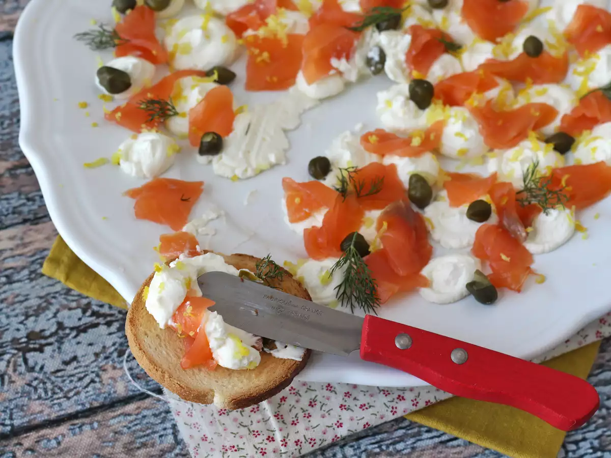 Assiette apéritive à tartiner au saumon fumé - photo 4