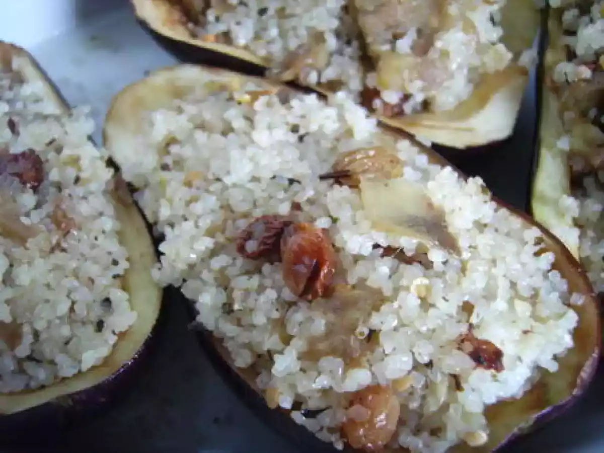 AUBERGINES FARCIES AU RIZ ET AUX RAISINS SECS - photo 2