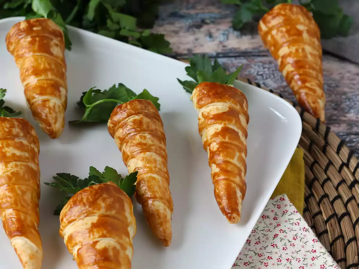 Carottes feuilletées trop mignonnes pour l'apéro de Pâques: fromage de chèvre et tomates séchées - photo 2