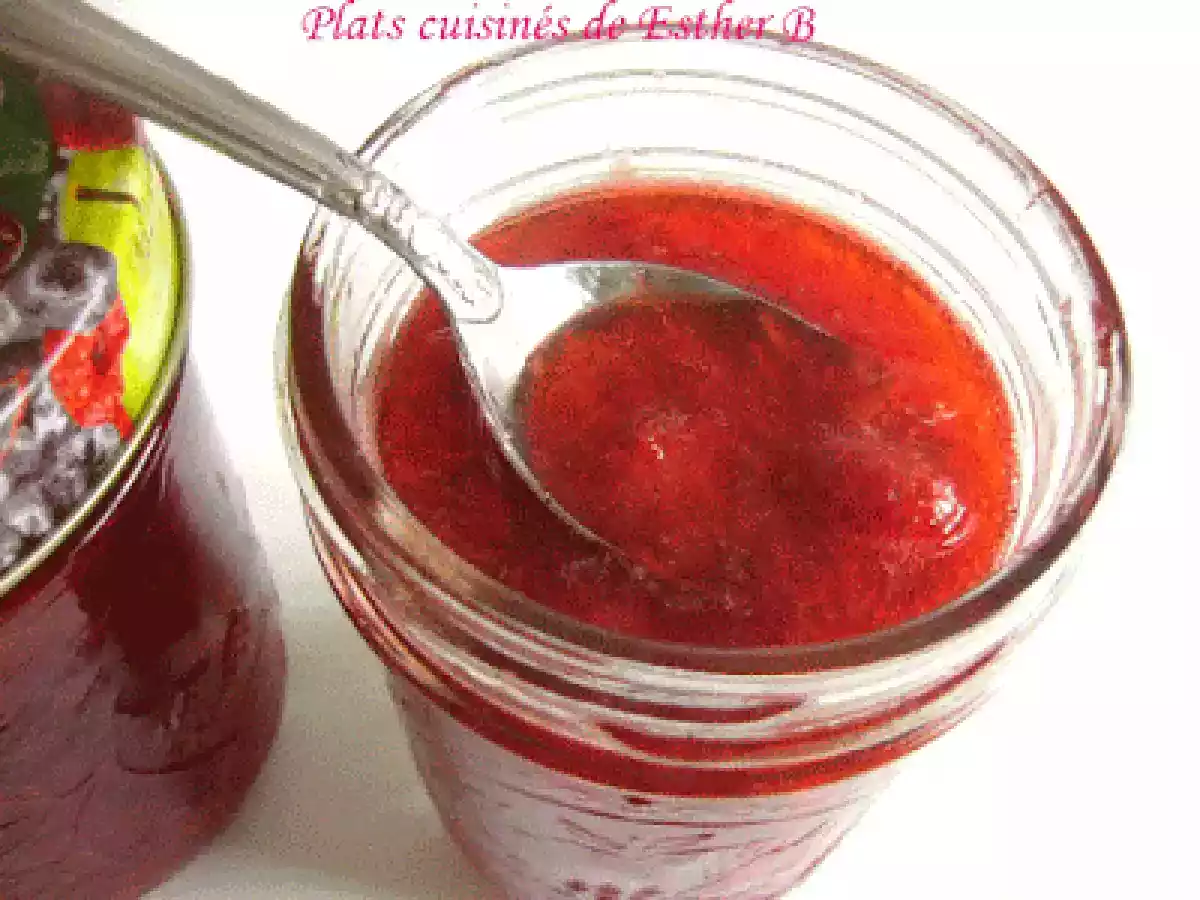Confitures de fraises (sans cuisson)