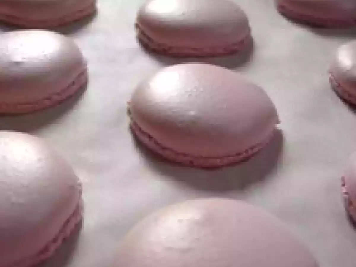 En attendant le Père Noël, Macarons à la fraise tagada et Père Noël un peu en avance - photo 3