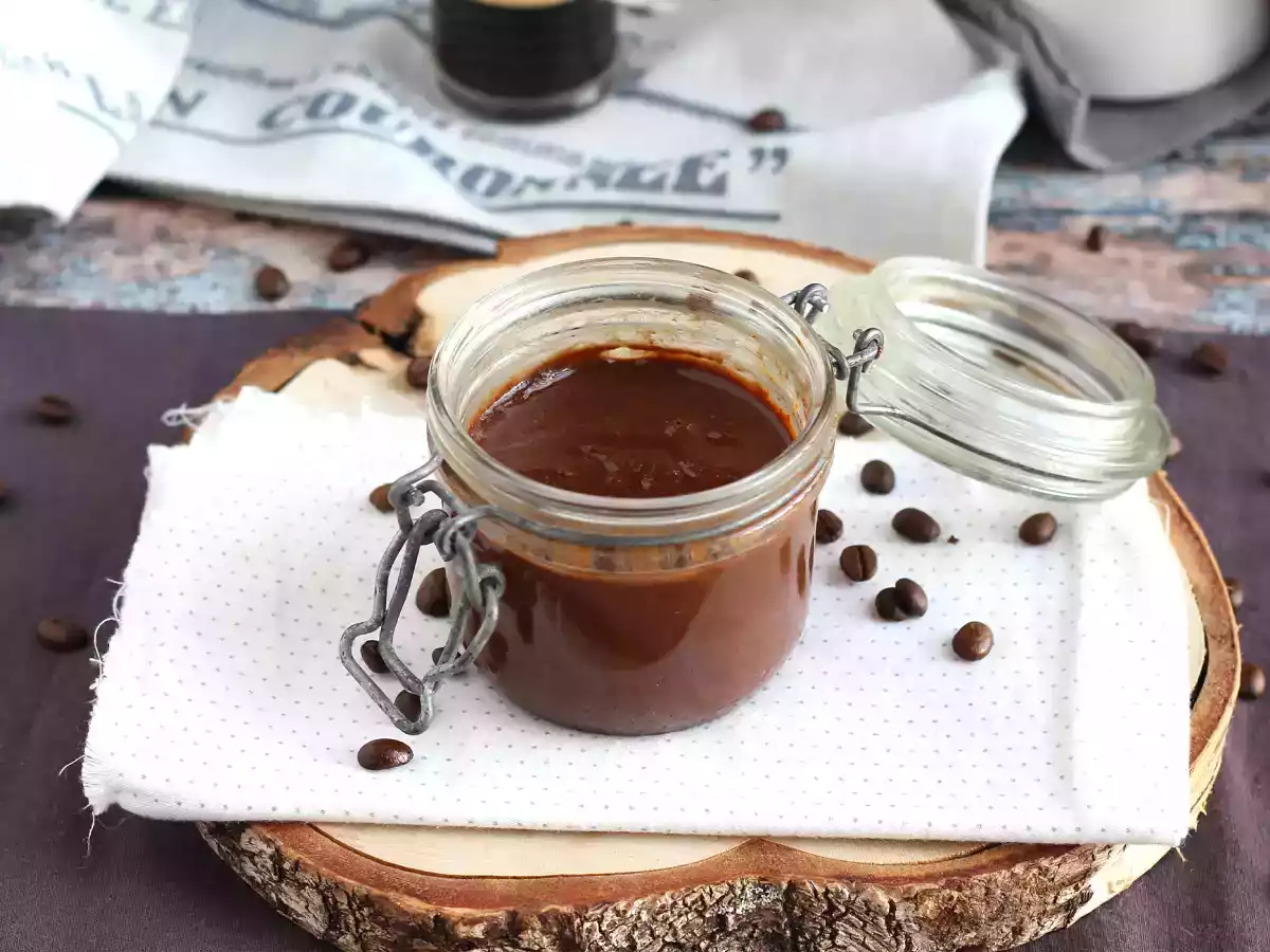 Enfin une pâte à tartiner pour les amoureux de café! Avec du choco et des noisettes - photo 4