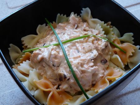 Farfalle Pinards Et Tomates Au Saumon Fum Recette Ptitchef