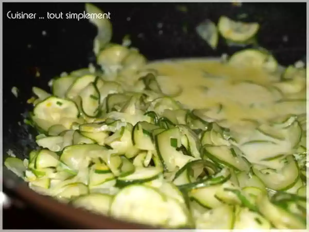 Farfalles aux Courgettes et sa sauce à l' Ail et au Citron - photo 3