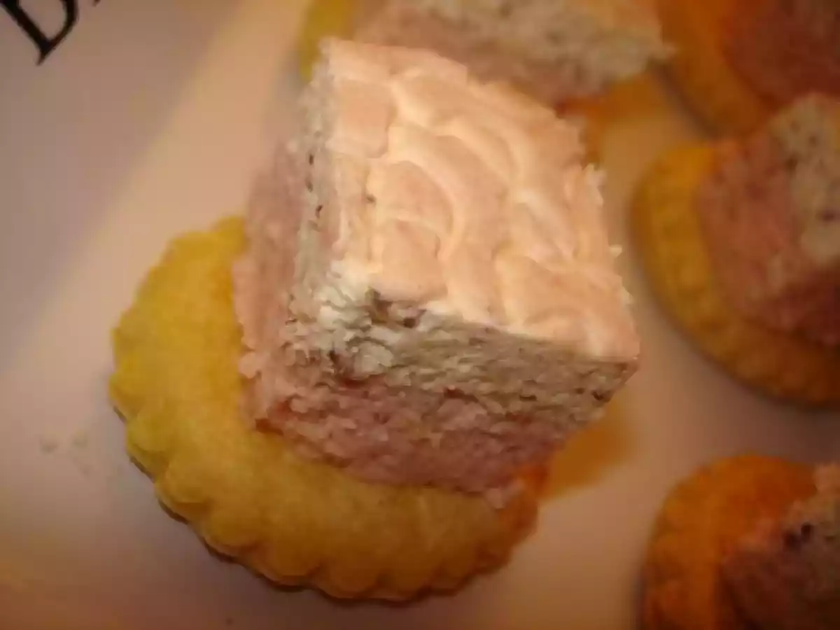 Feuilletés de mousses de jambon et moutarde - photo 6