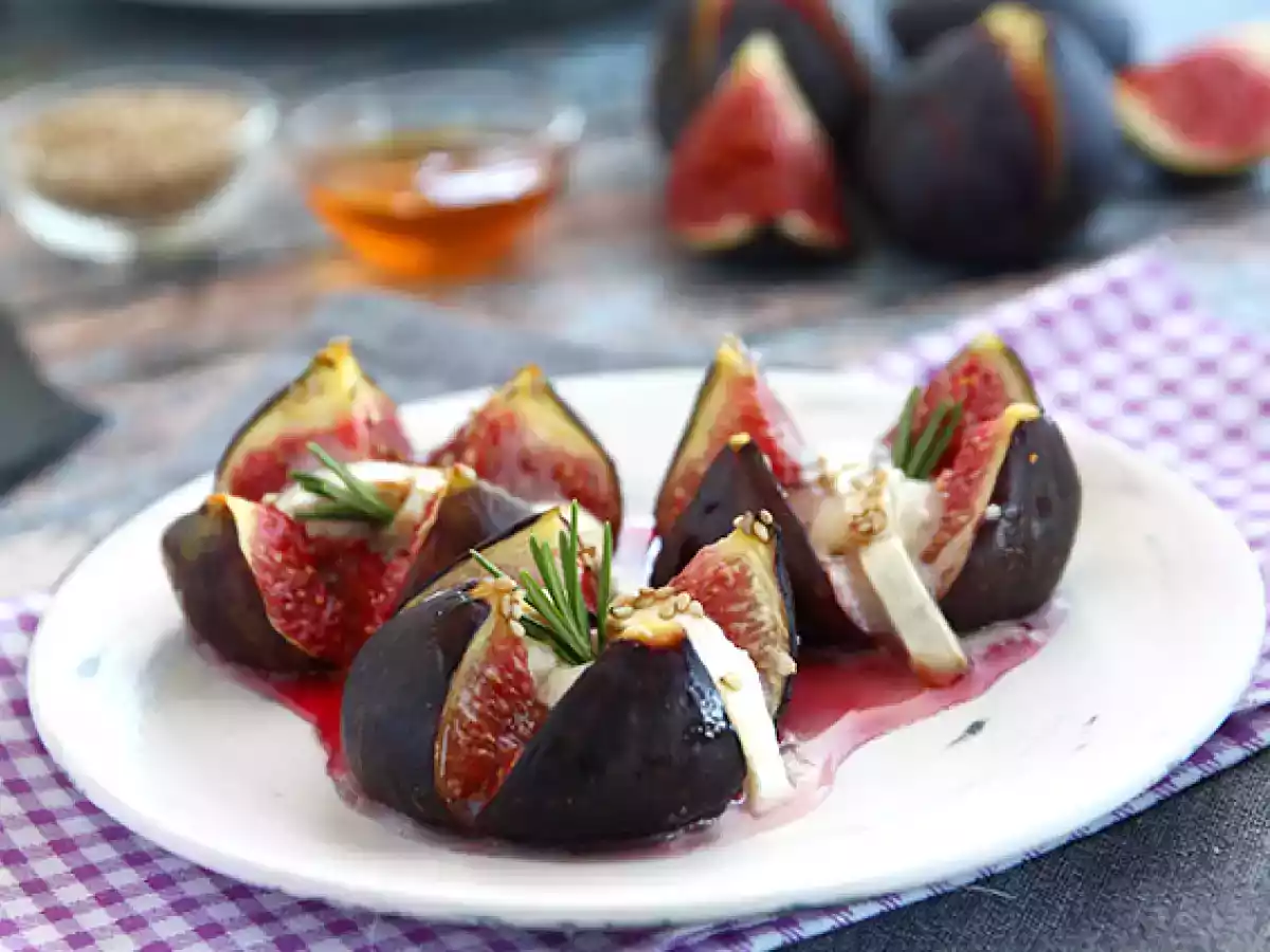 Figues rôties au chèvre miel