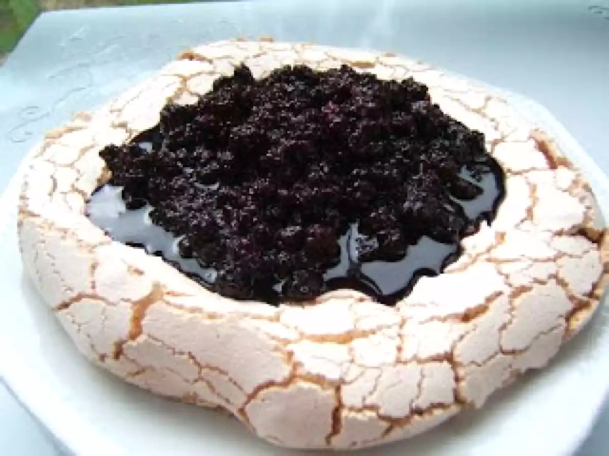 Flan sur pâte sablée à la réglisse et le Foujita à la compote de mûre - photo 3