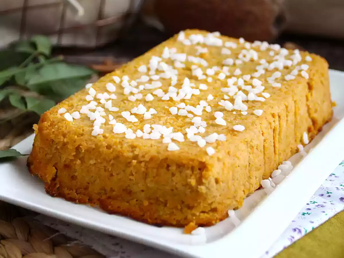 Gâteau de courge butternut et noix de coco