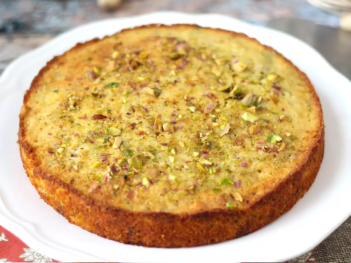 Gâteau ultra moelleux aux pistaches, au citron vert et à la courgette - photo 5
