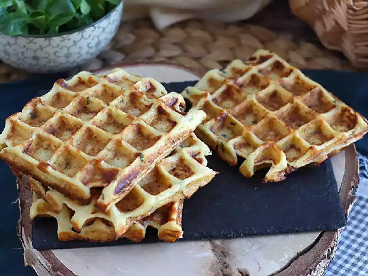 Gaufres de pommes de terre - Sandwich de gaufres au saumon fumé et au fromage frais - photo 2