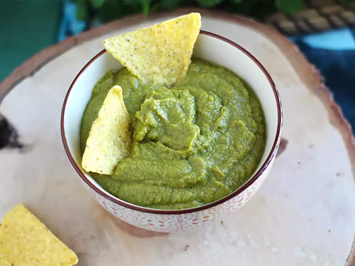 Guacamole de petits pois et citron vert