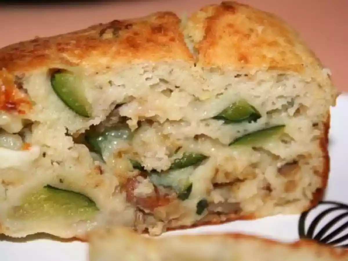 Le repas vite fait bien fait : cake à la courgette, roquefort et noix