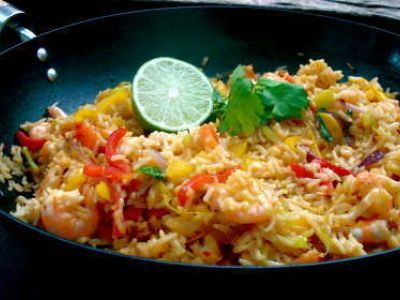 RIZ SAUTÉ AUX CREVETTES, SAVEURS D'ASIE