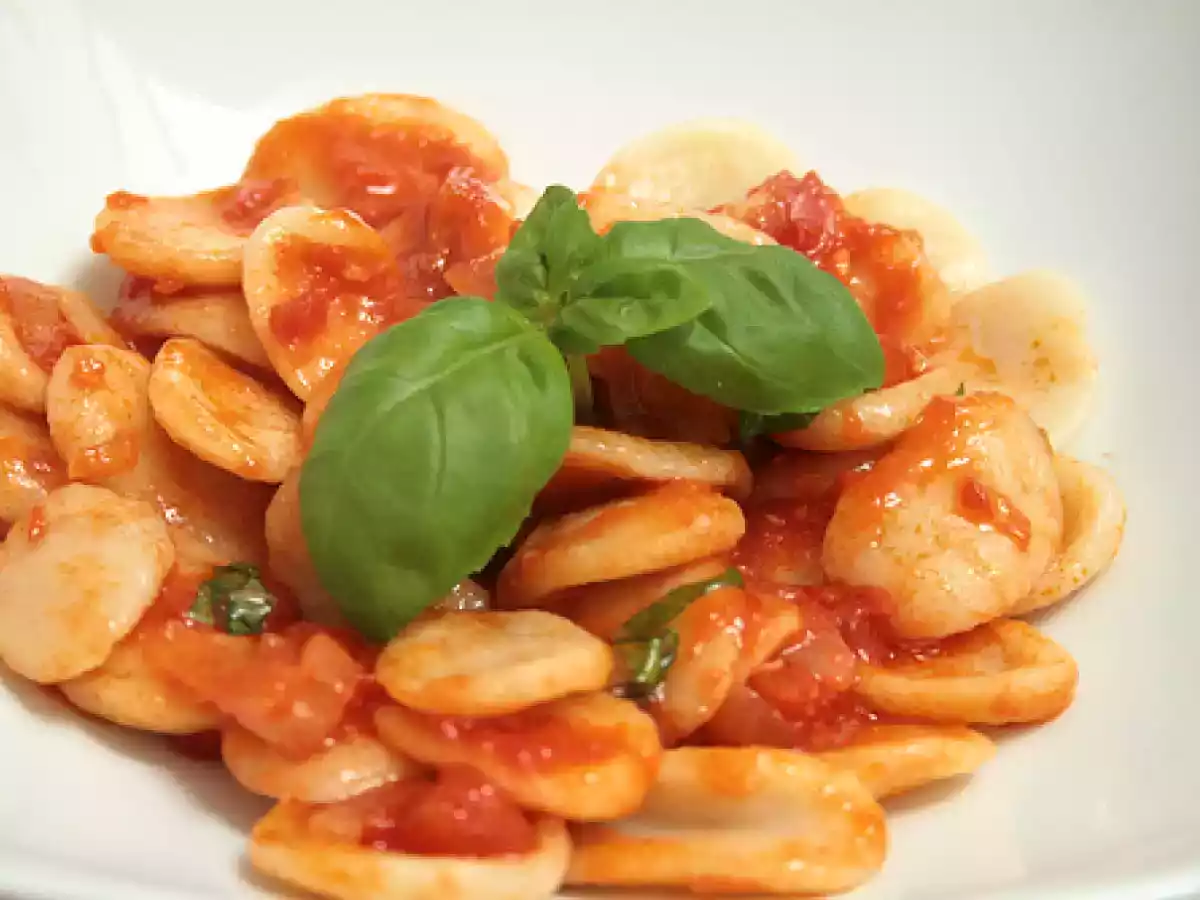 Orecchiette maison d'après Rosa & sauce tomate toute simple