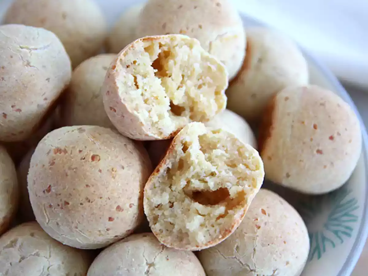 Pão de Queijo, petits pains au fromage brésiliens - photo 3