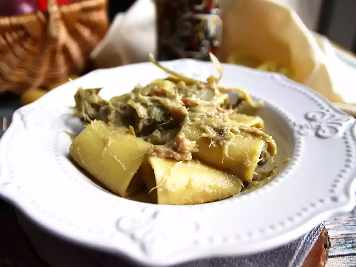 Pâtes paccheri aux artichauts et lardons