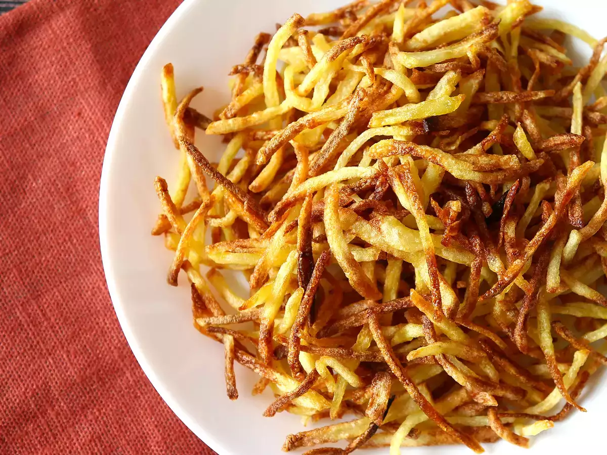 Pommes pailles, les allumettes de pommes de terre faciles à faire au Airfryer