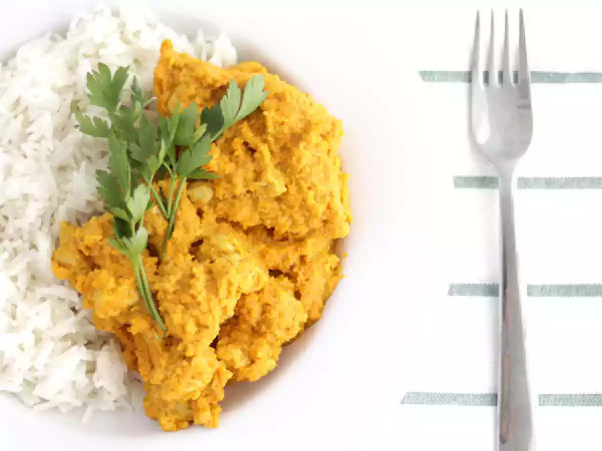 Poulet au curry et lait de coco