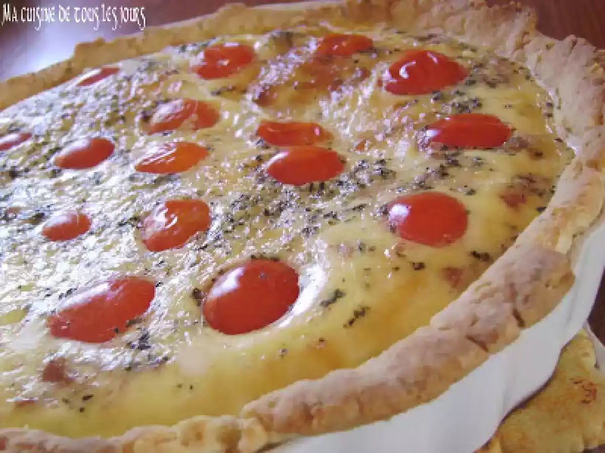 Quiche aux tomates cerises, croûte à la farine de maïs