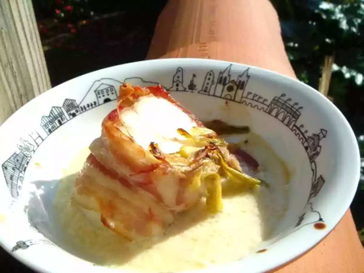 Roti de lotte avec une pointe de curry et un lit d'aillet - photo 2