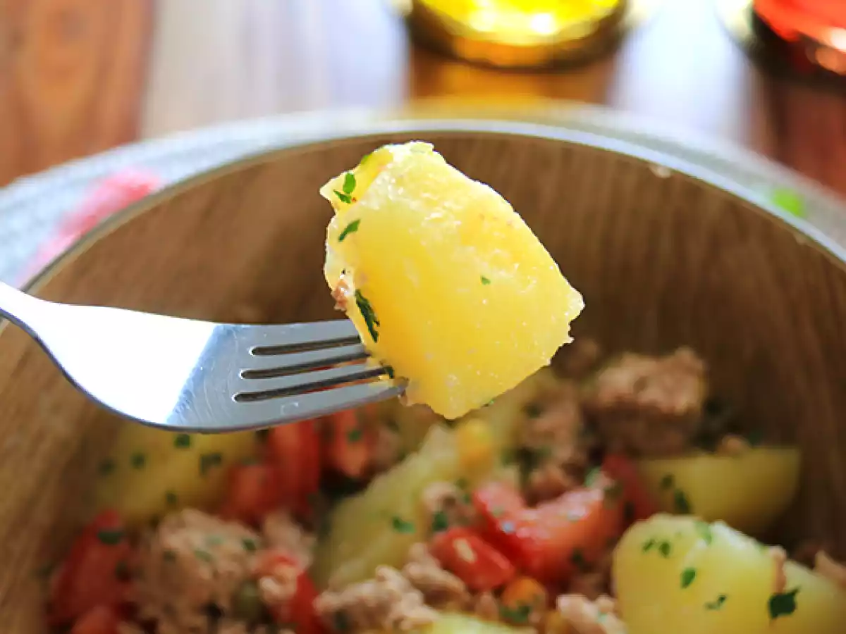 Salade de pommes de terre, thon et tomates - photo 4