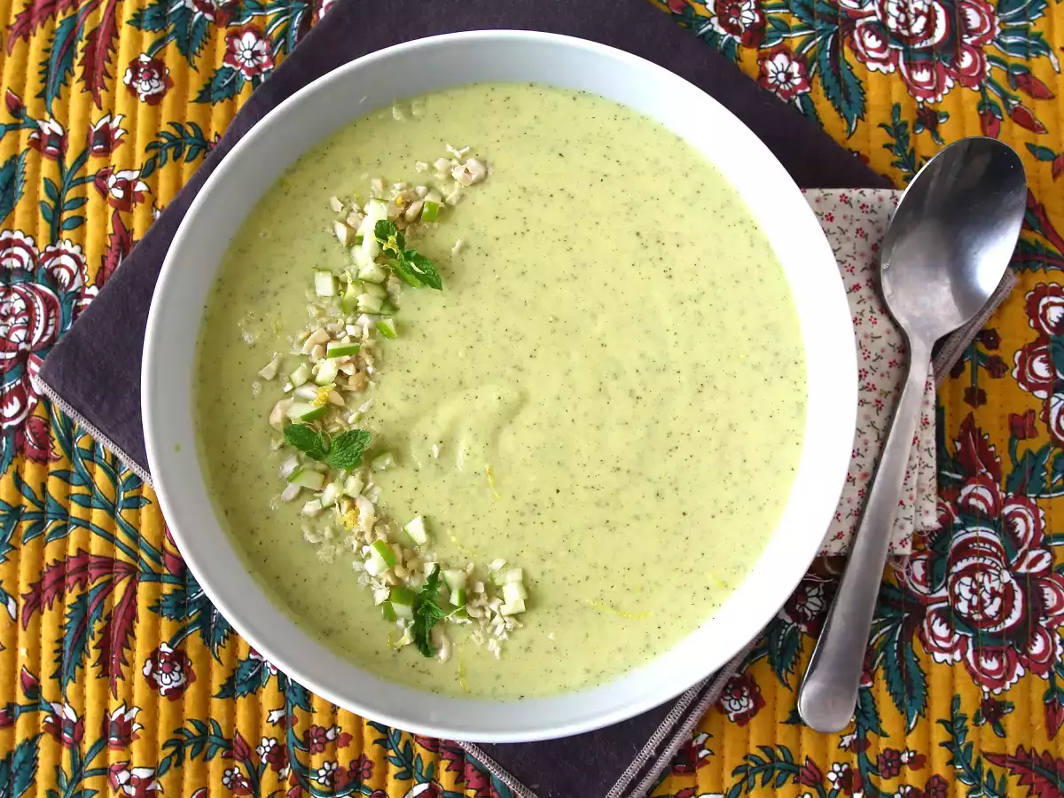 Soupe courgette, pomme verte et yaourt, légère et acidulée! - photo 6
