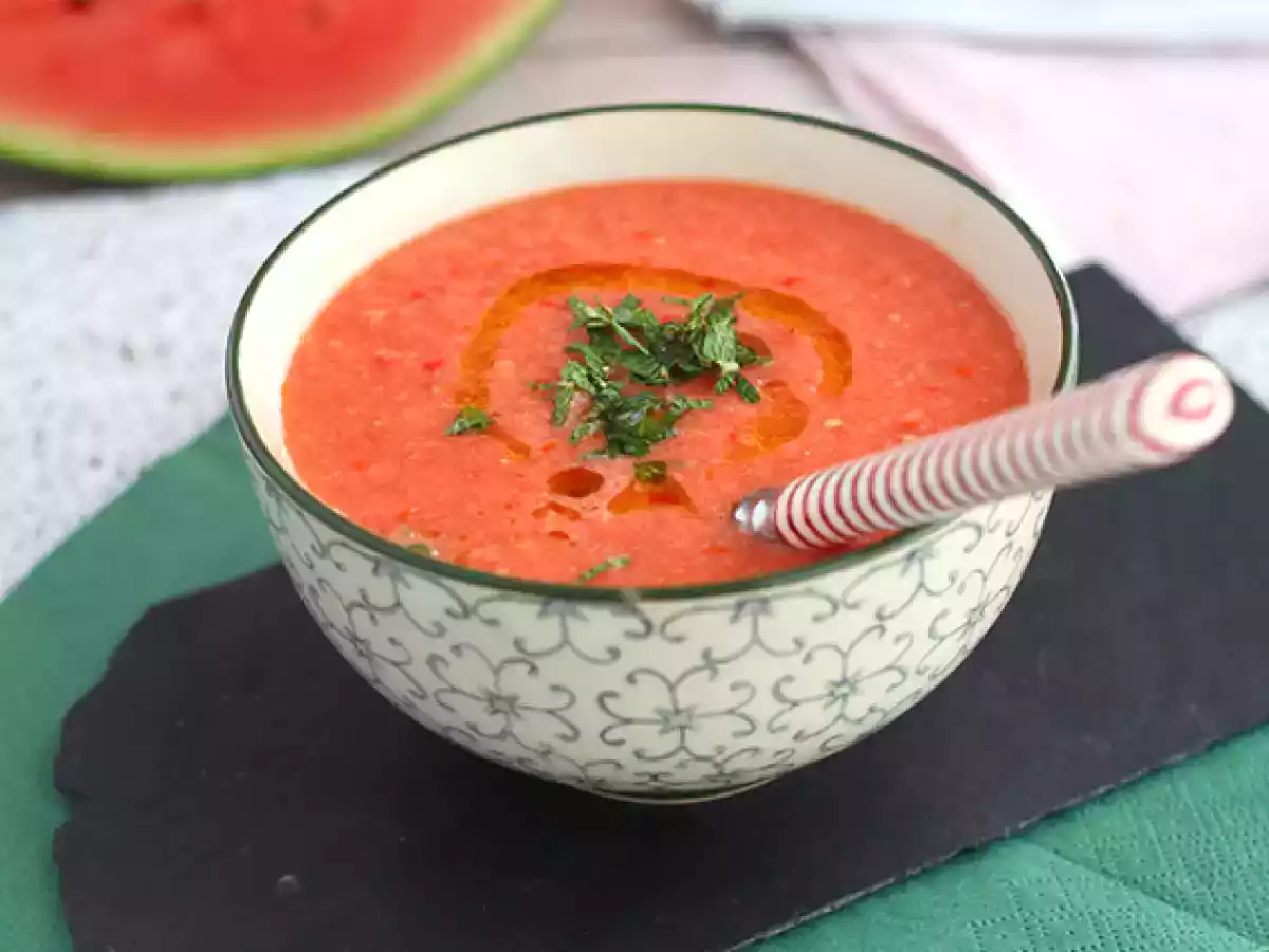 Soupe froide à la pastèque et à la tomate - photo 2