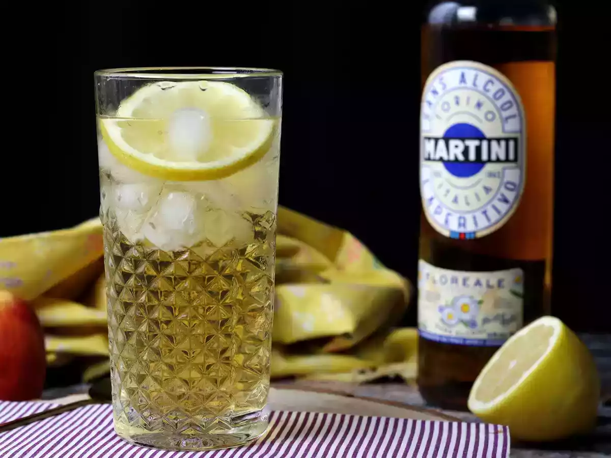 Spritz Martini sans alcool, un cocktail doux et floral pour l'apéritif - photo 4