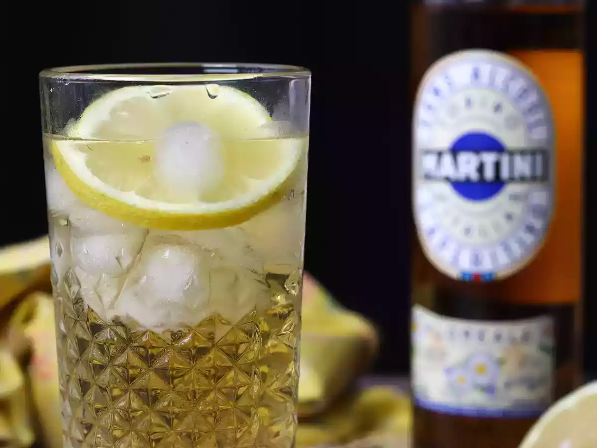 Spritz Martini sans alcool, un cocktail doux et floral pour l'apéritif - photo 2