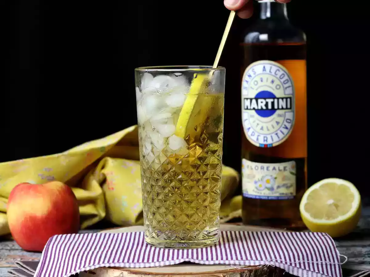 Spritz Martini sans alcool, un cocktail doux et floral pour l'apéritif - photo 3