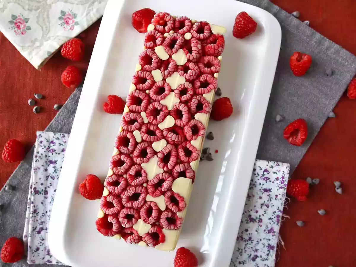 Tablette de chocolat façon Franui, aux framboises, chocolat blanc et chocolat noir! - photo 5