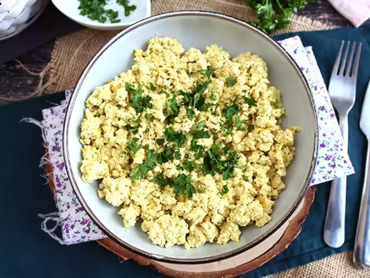 Tofu brouillé pour remplacer vos oeufs brouillés! - photo 4