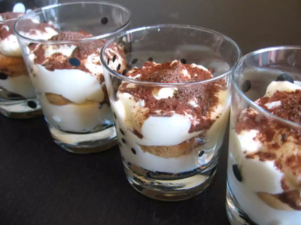 Verrines de Tiramisu aux copeaux de chocolat - photo 2