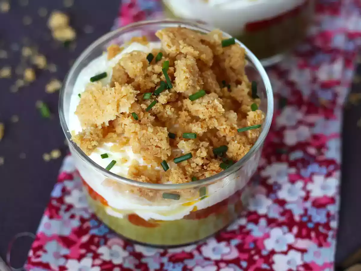 Verrines végétariennes: crème de petit pois, crumble de parmesan et crème au mascarpone - photo 6