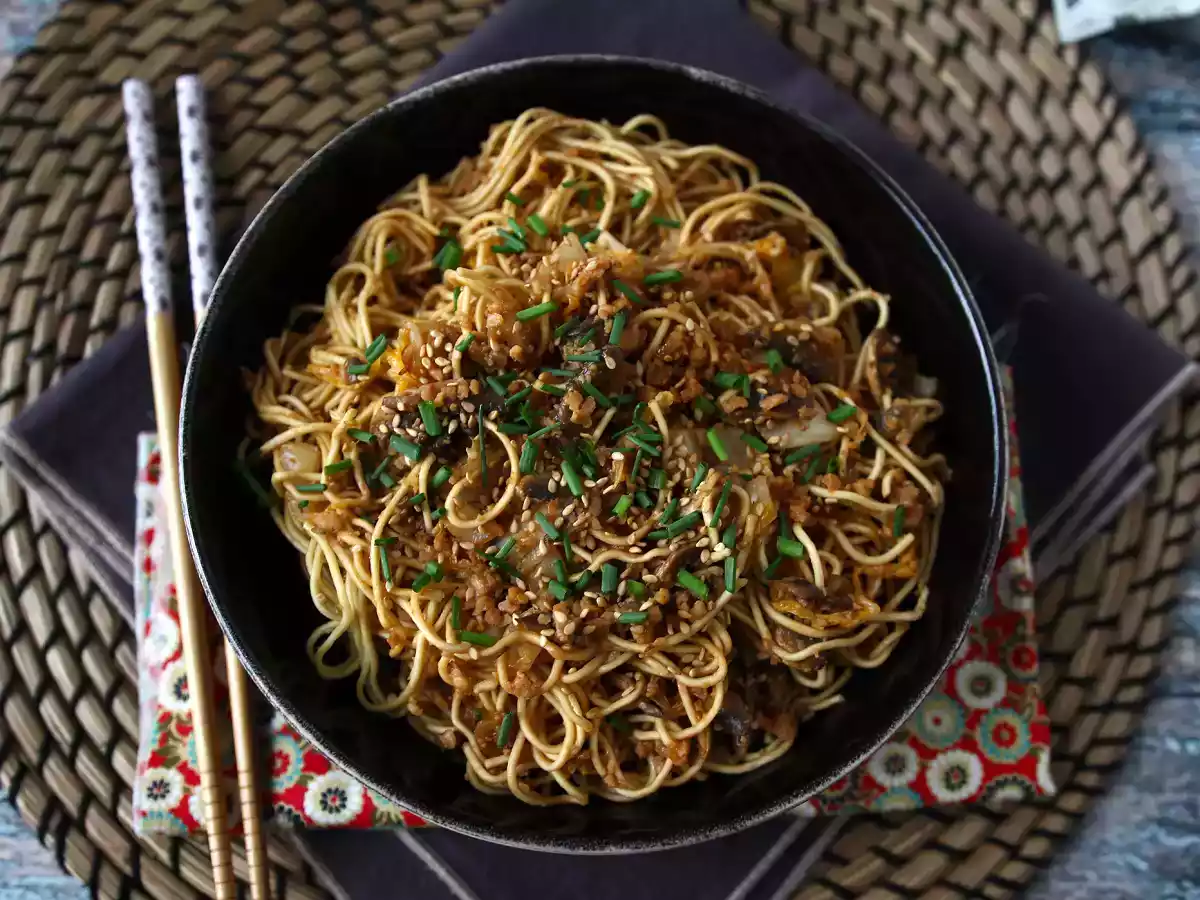 Wok de nouilles chinoises (légumes et protéines de soja texturées) - photo 3