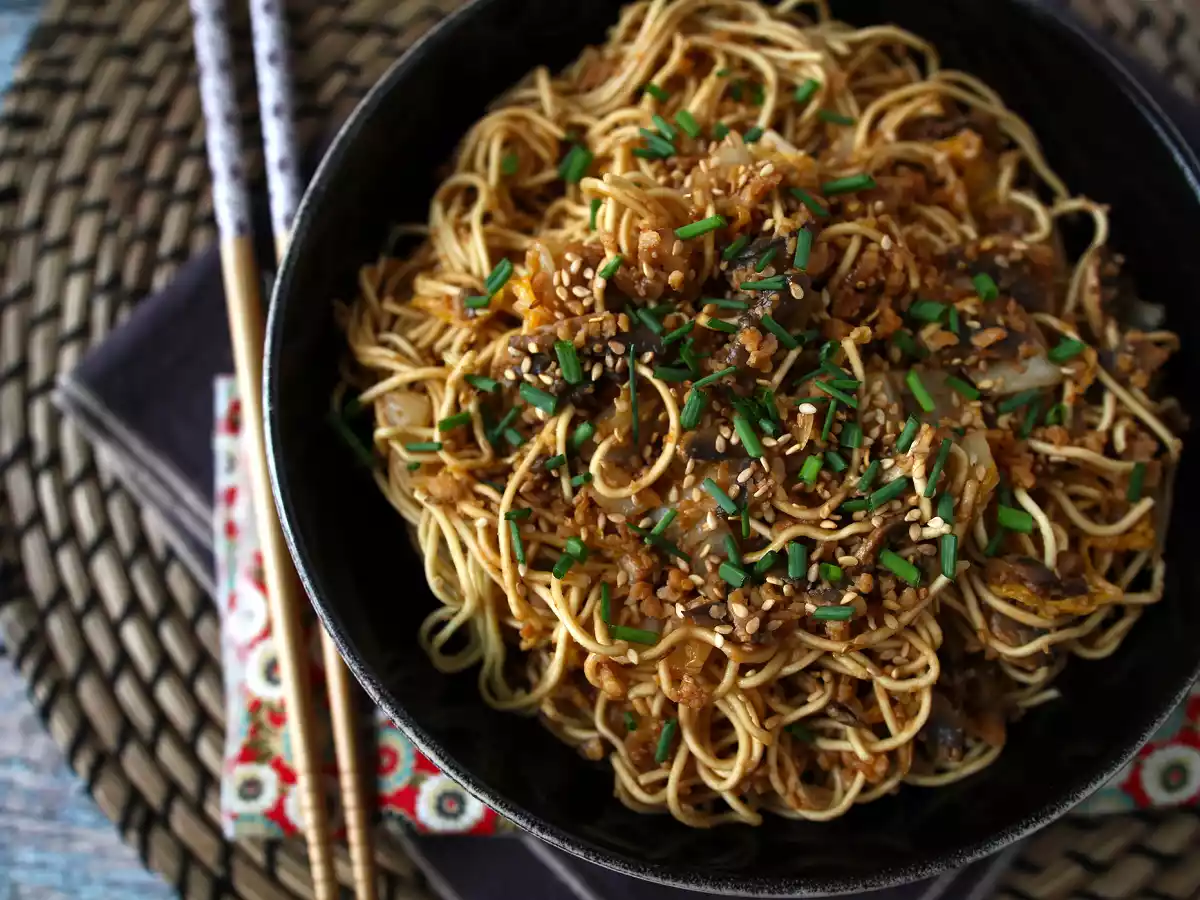 Wok de nouilles chinoises (légumes et protéines de soja texturées) - photo 5
