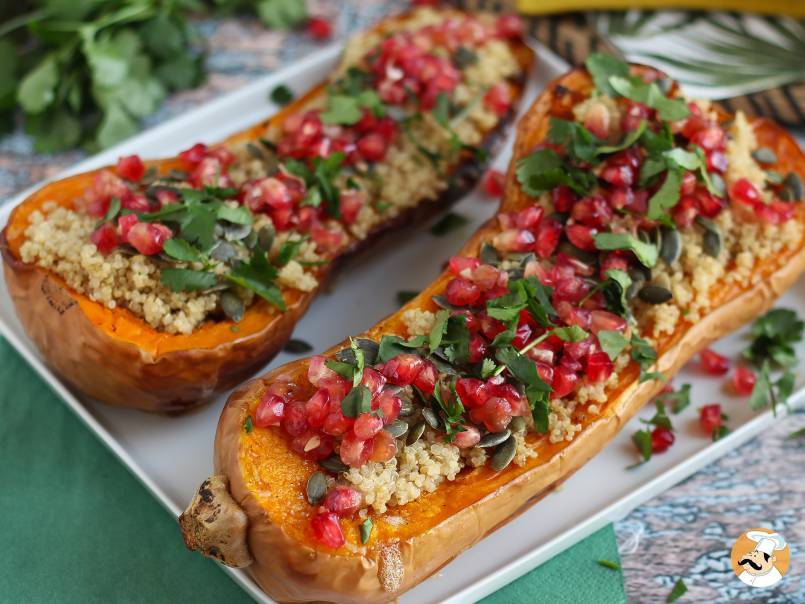 Plat: Butternut farci au quinoa et à la grenade