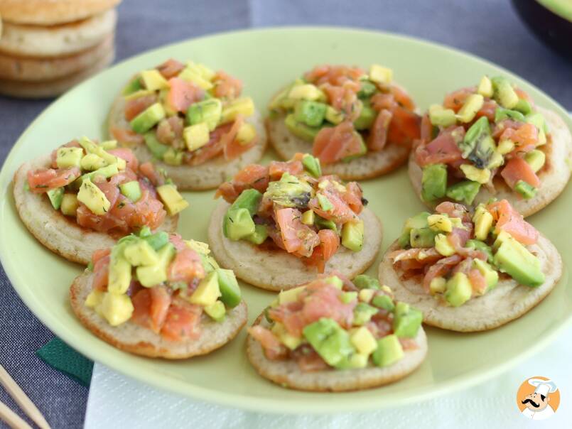 Toasts au saumon et à l'avocat