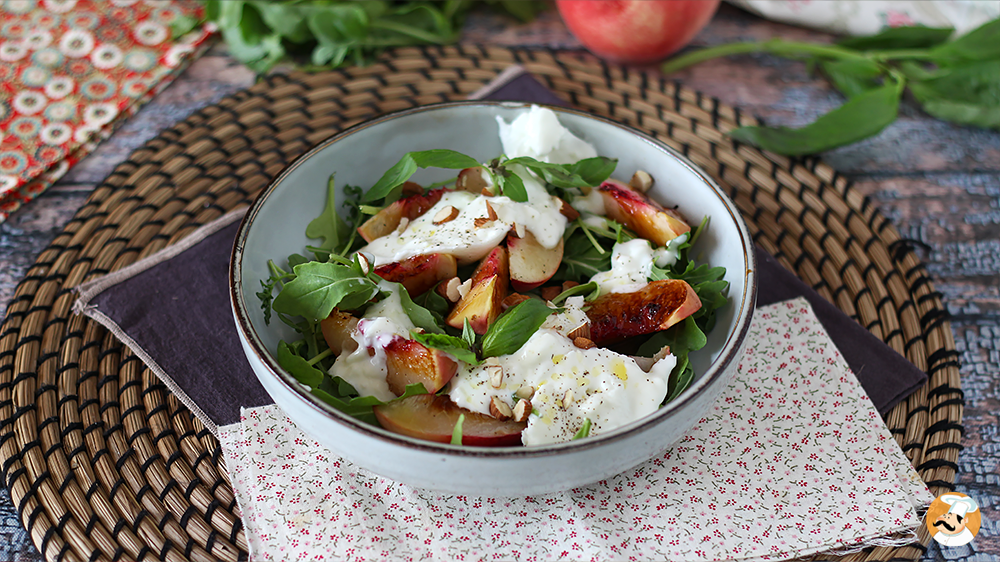 8 recettes de salades sucrées salées pour l'été!