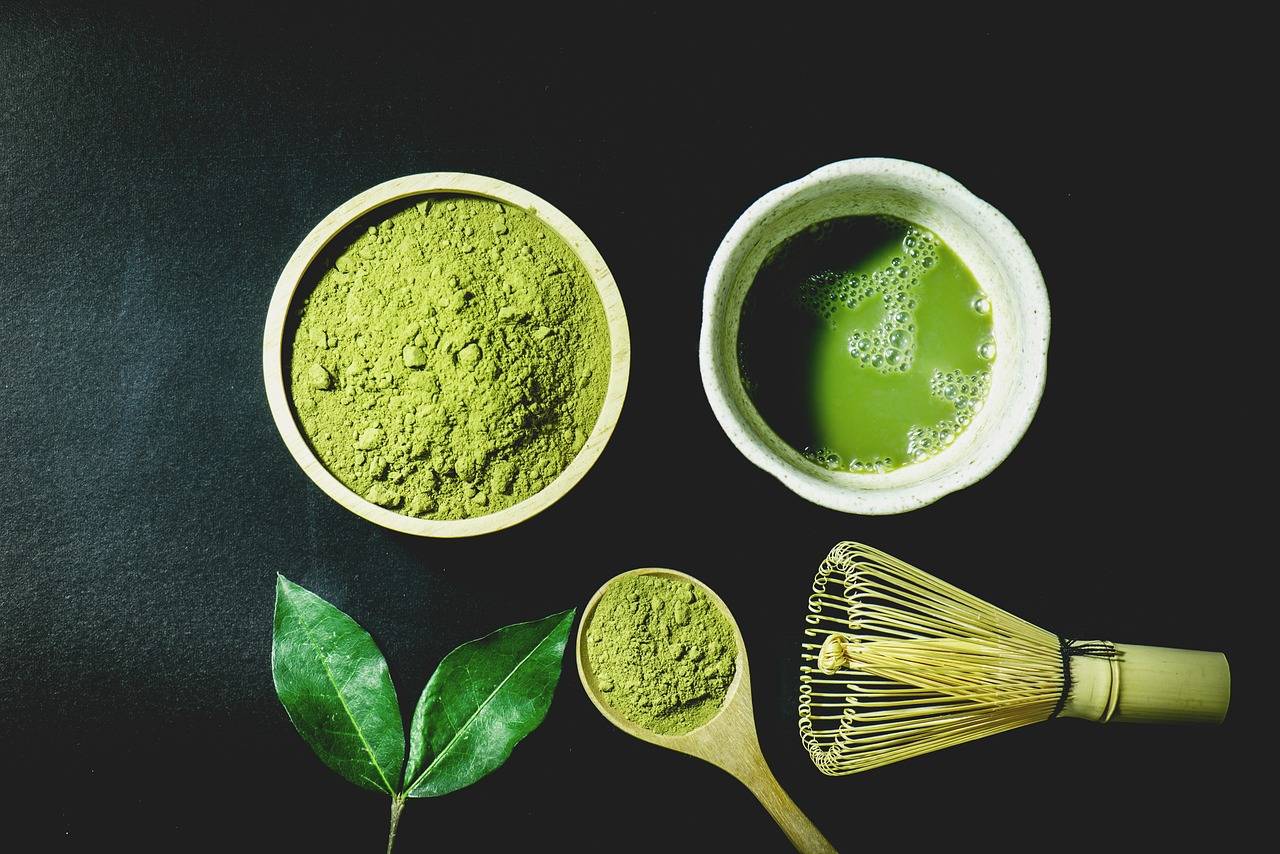 Reconnaître un bon matcha : Notre guide pour les amateurs de ce thé très prisé!