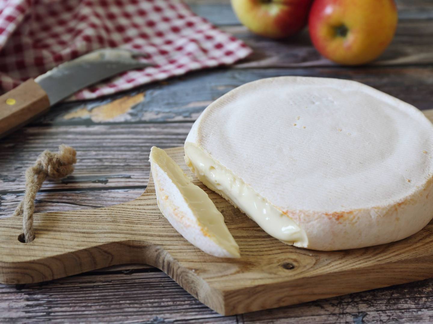 Alerte sanitaire : Ce fromage vendu chez Aldi peut vous rendre malade – Ne le mangez surtout pas!