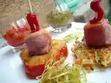 Recette Bonbons de saumon au jambon sur röstis et poivron farci au chèvre