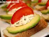 Recette Tartine d'avocat mousse de crabe et tomate