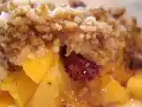 Recette Crumble mangue pêche et fraise des bois